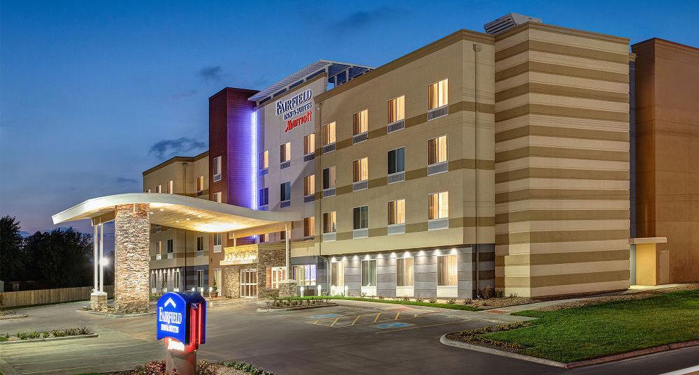 Fairfield Inn & Suites By Marriott Atlanta Cumming/Johns Creek Exterior photo