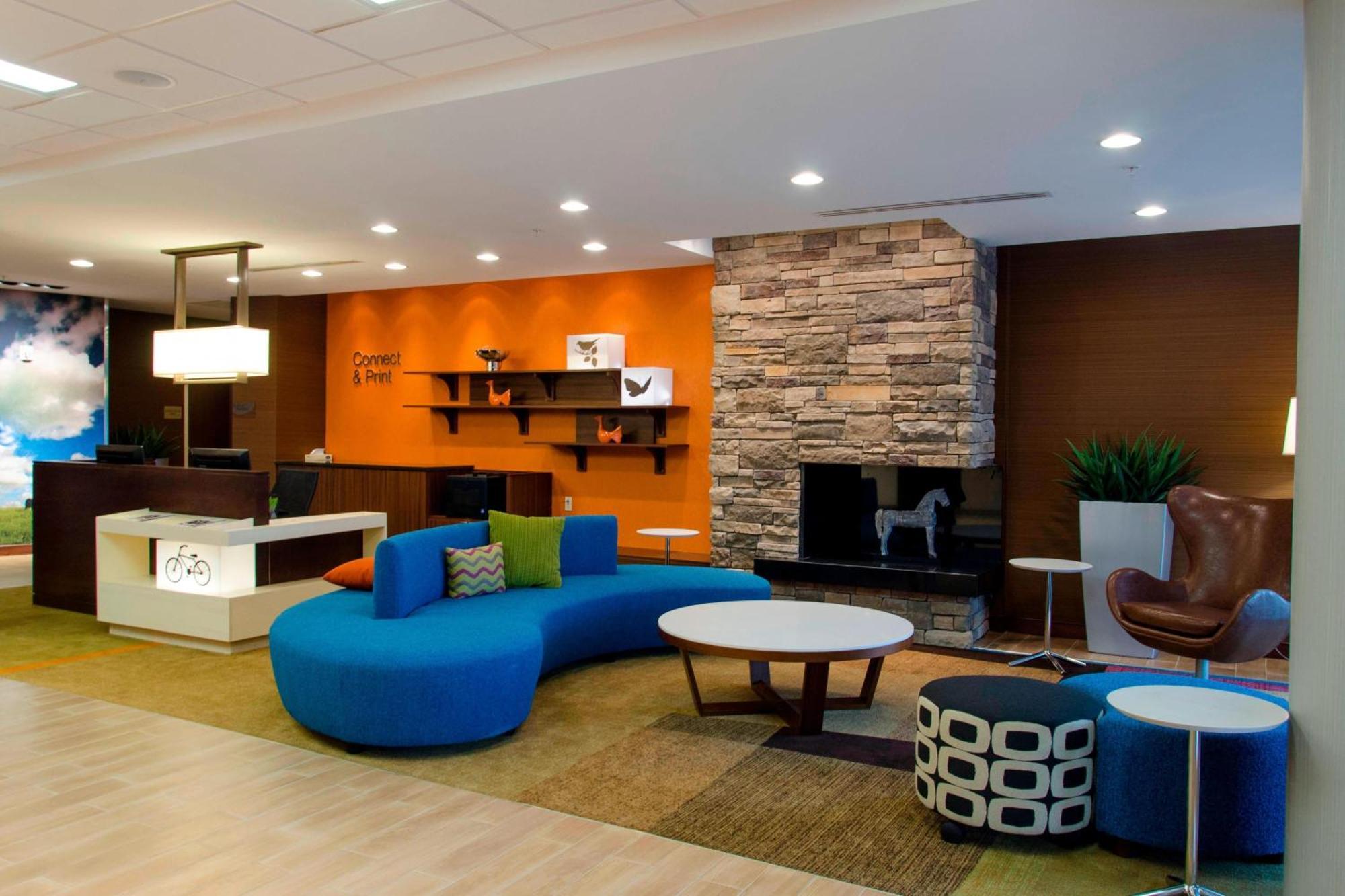 Fairfield Inn & Suites By Marriott Atlanta Cumming/Johns Creek Exterior photo